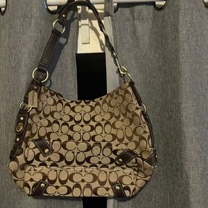 Coach bag very clean lightly used